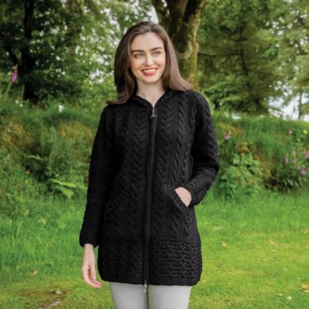 Arancrafts Merino Wool Hooded Jacket S Cable Knit Black